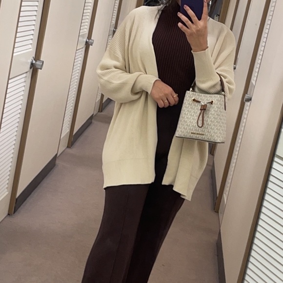 Zara cardigan - Picture 3 of 7